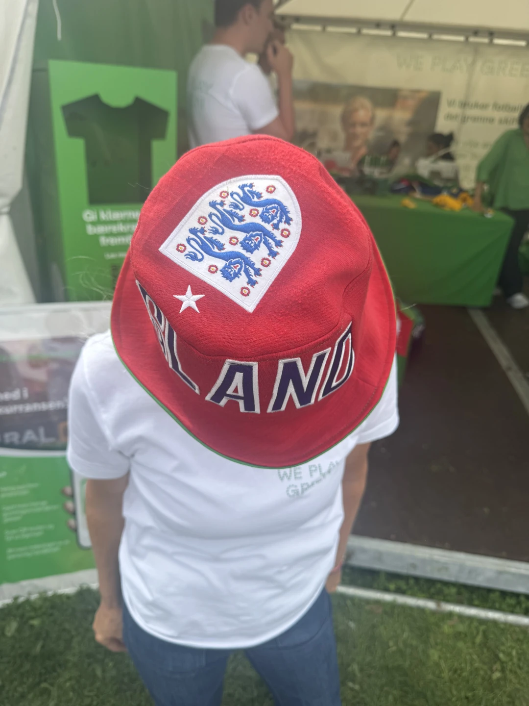 We Play Green bøttehatt fra Norway Cup